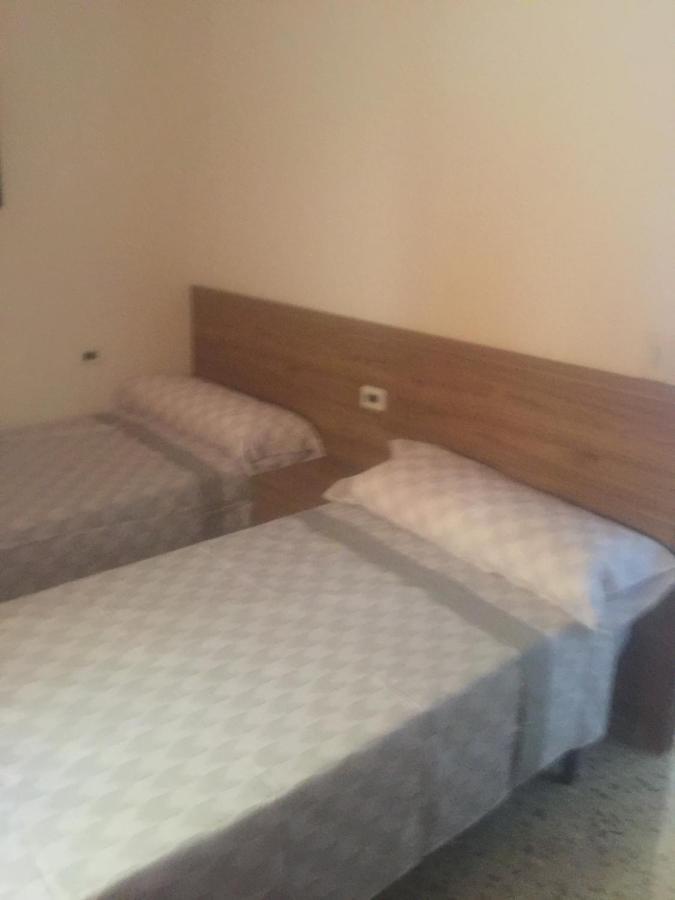 Piles - Apartment - Sleeps 7 - Parking - Seafront Luaran gambar