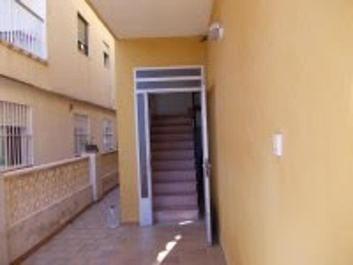 Piles - Apartment - Sleeps 7 - Parking - Seafront Luaran gambar