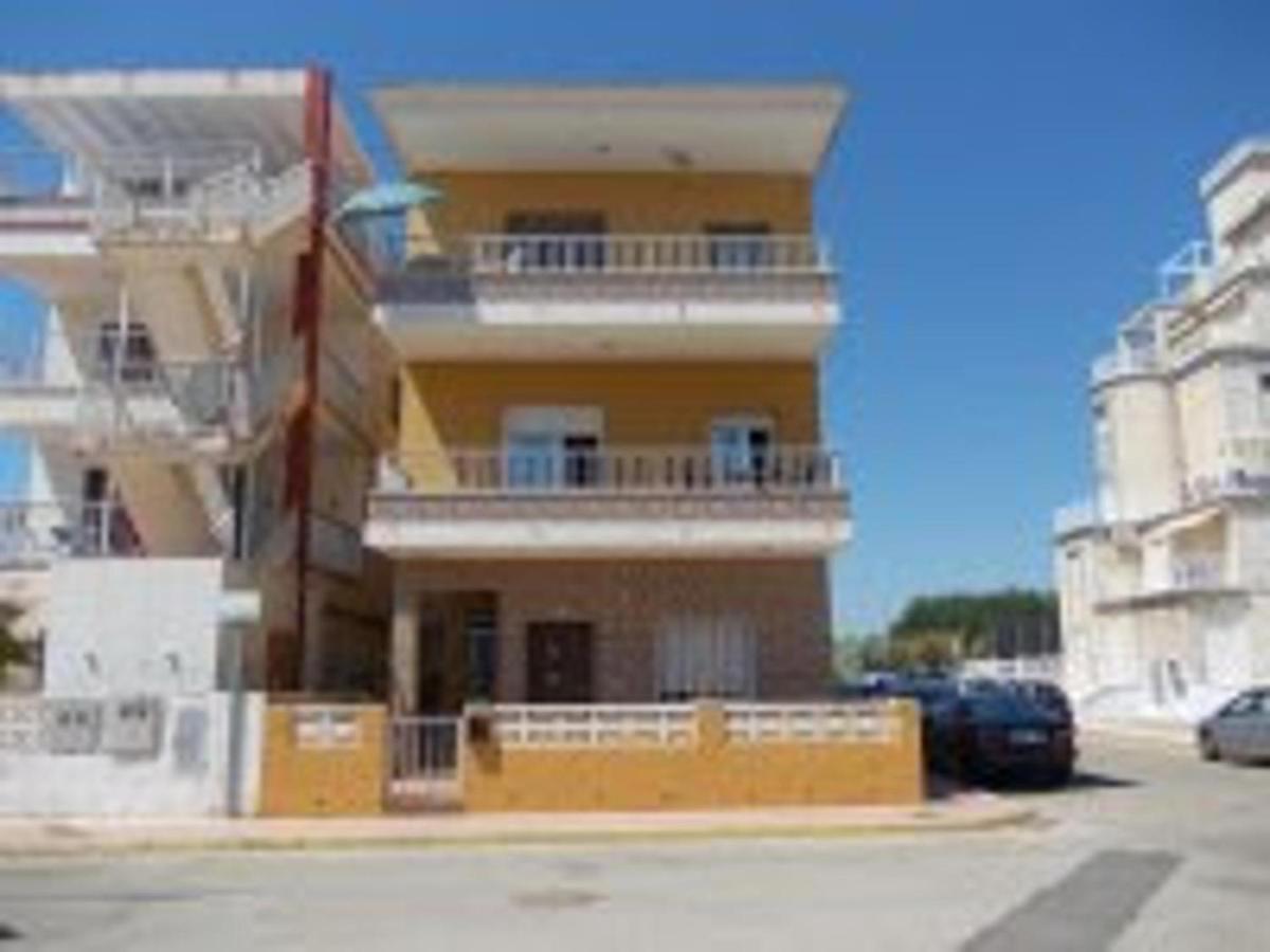 Piles - Apartment - Sleeps 7 - Parking - Seafront Luaran gambar
